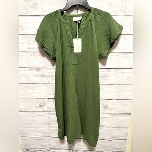 Olive Green Universal Thread Short petal Sleeve Dress with pockets NWT size XS